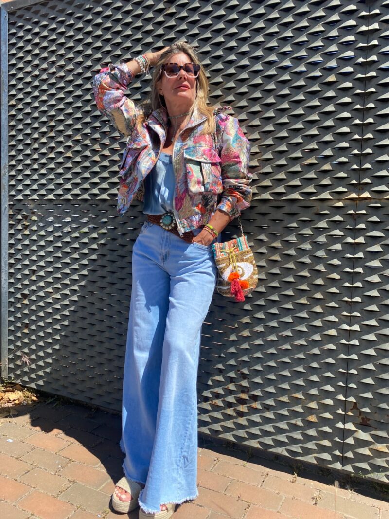 Bomber estampada