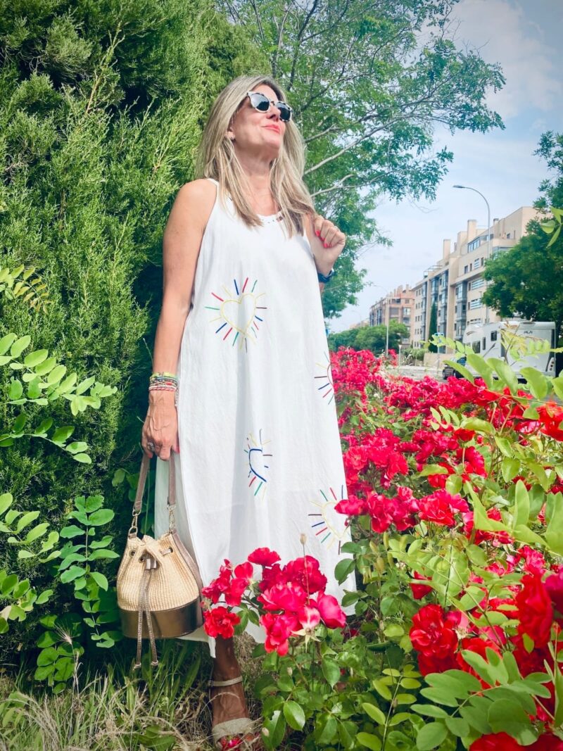 Vestido algodón corazones bordados