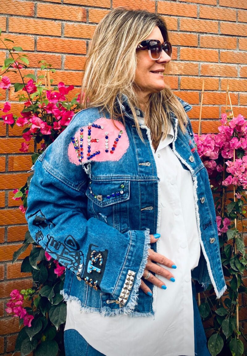 Chaqueta vaquera con detalles